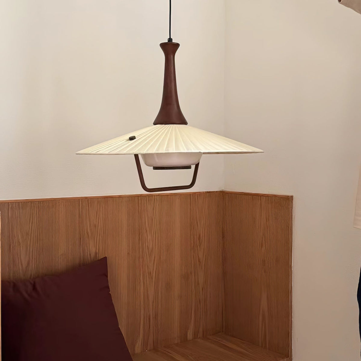 Candeeiro suspenso Mydorisra Traditional Classic em tecido e madeira