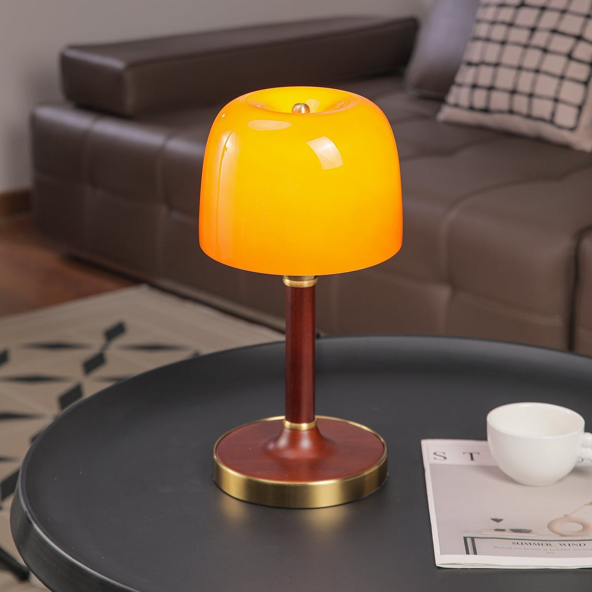 Candeeiro de mesa retro em madeira Rinariella