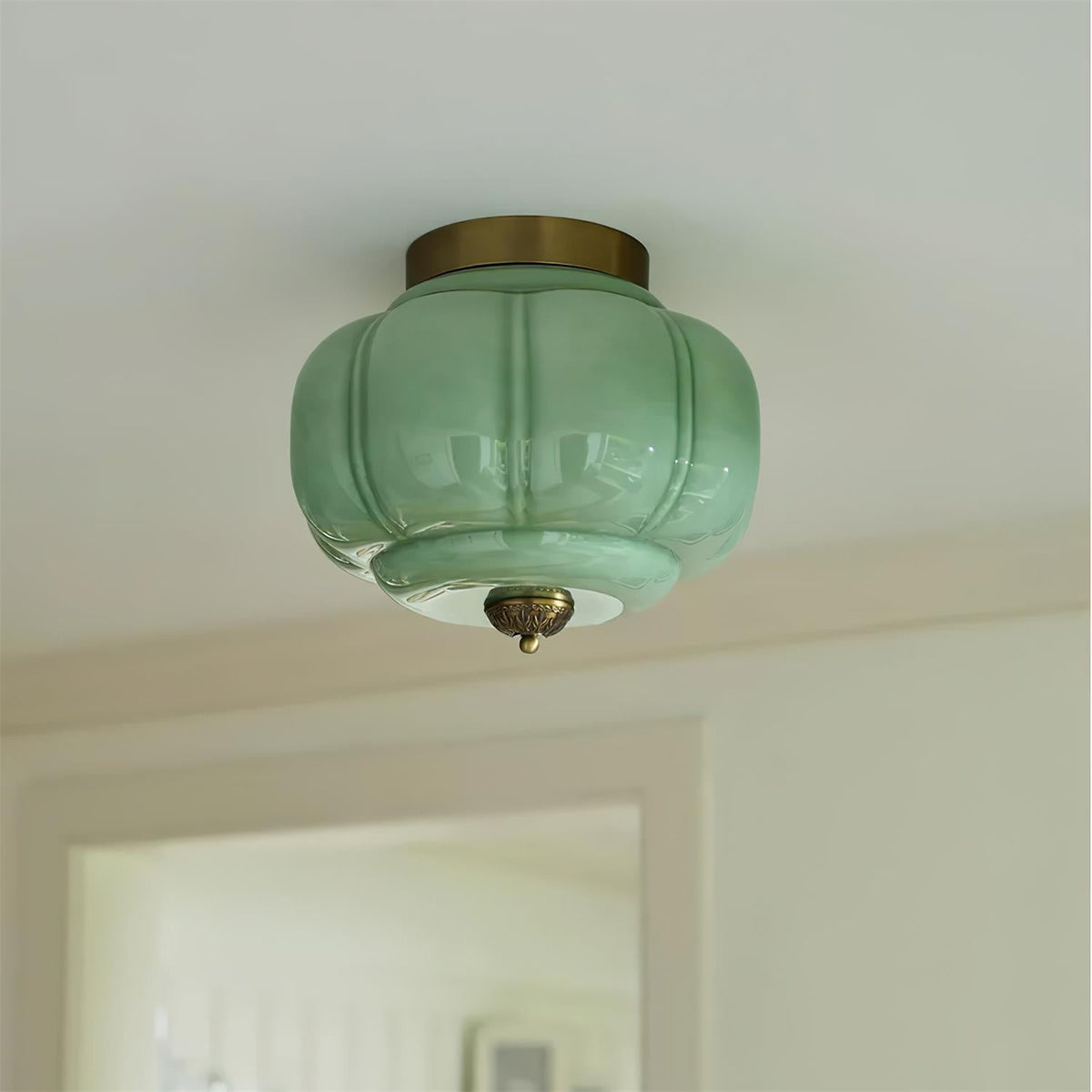 Selviro loftlampe, grønt glas, messing, klassisk
