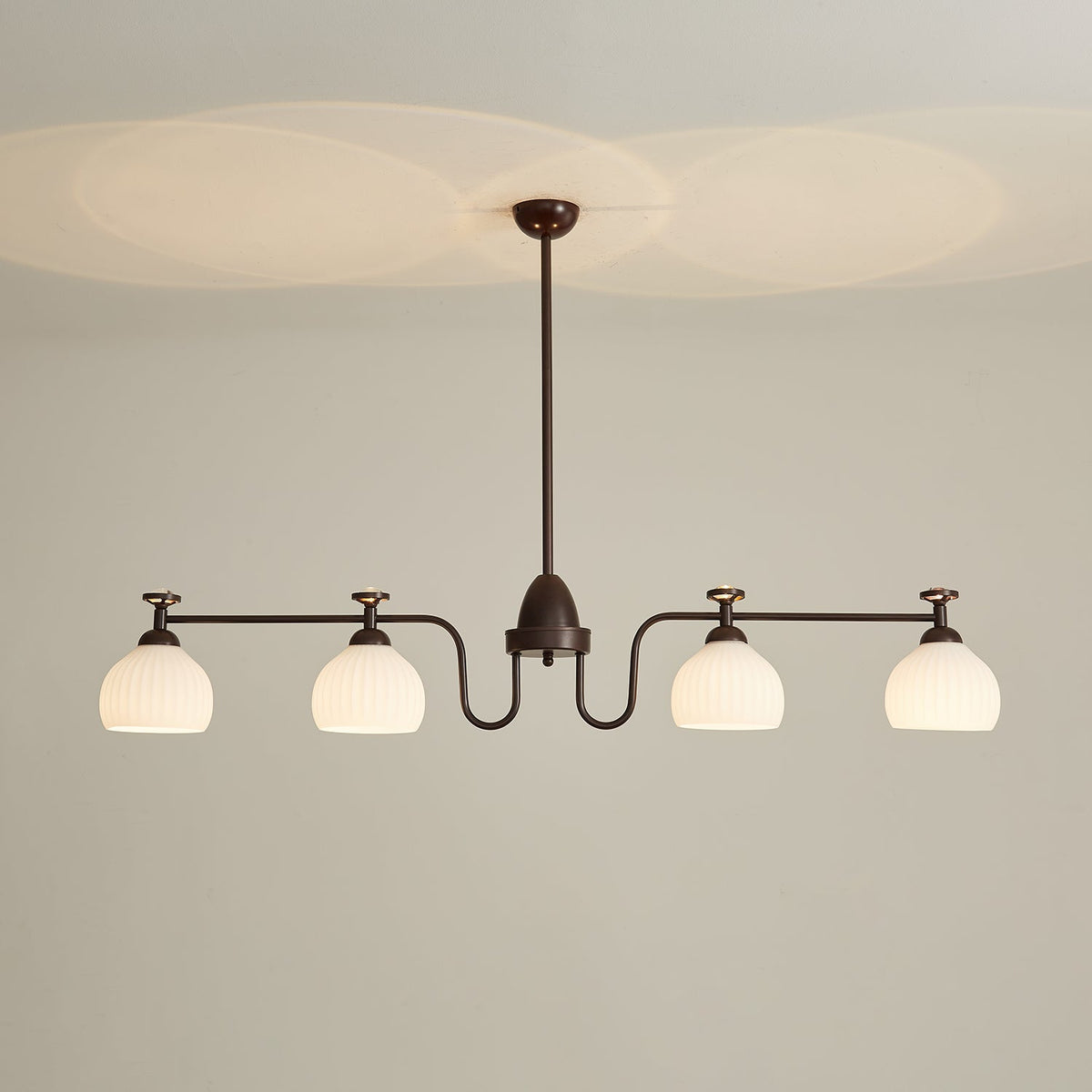 Calaeor premium elegant lysekrone i glas