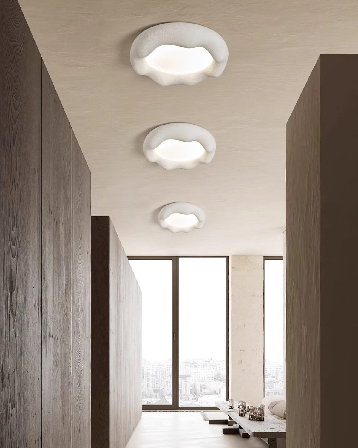 Loftslampe i organisk harpiks og glasfiber i beige