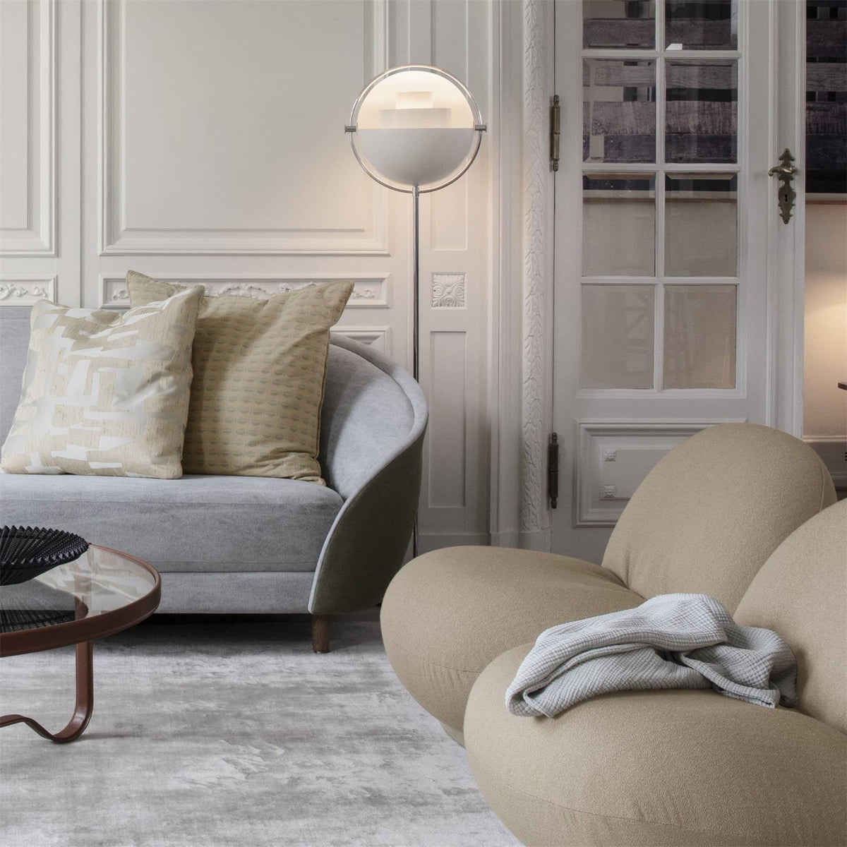 Riviniella Floor Lamp