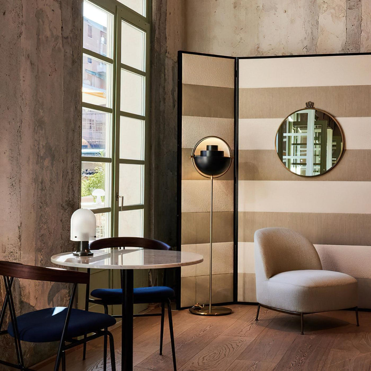 Riviniella Floor Lamp