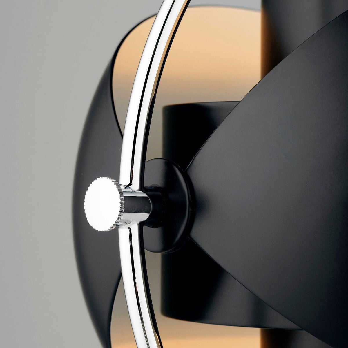 Riviniella Floor Lamp