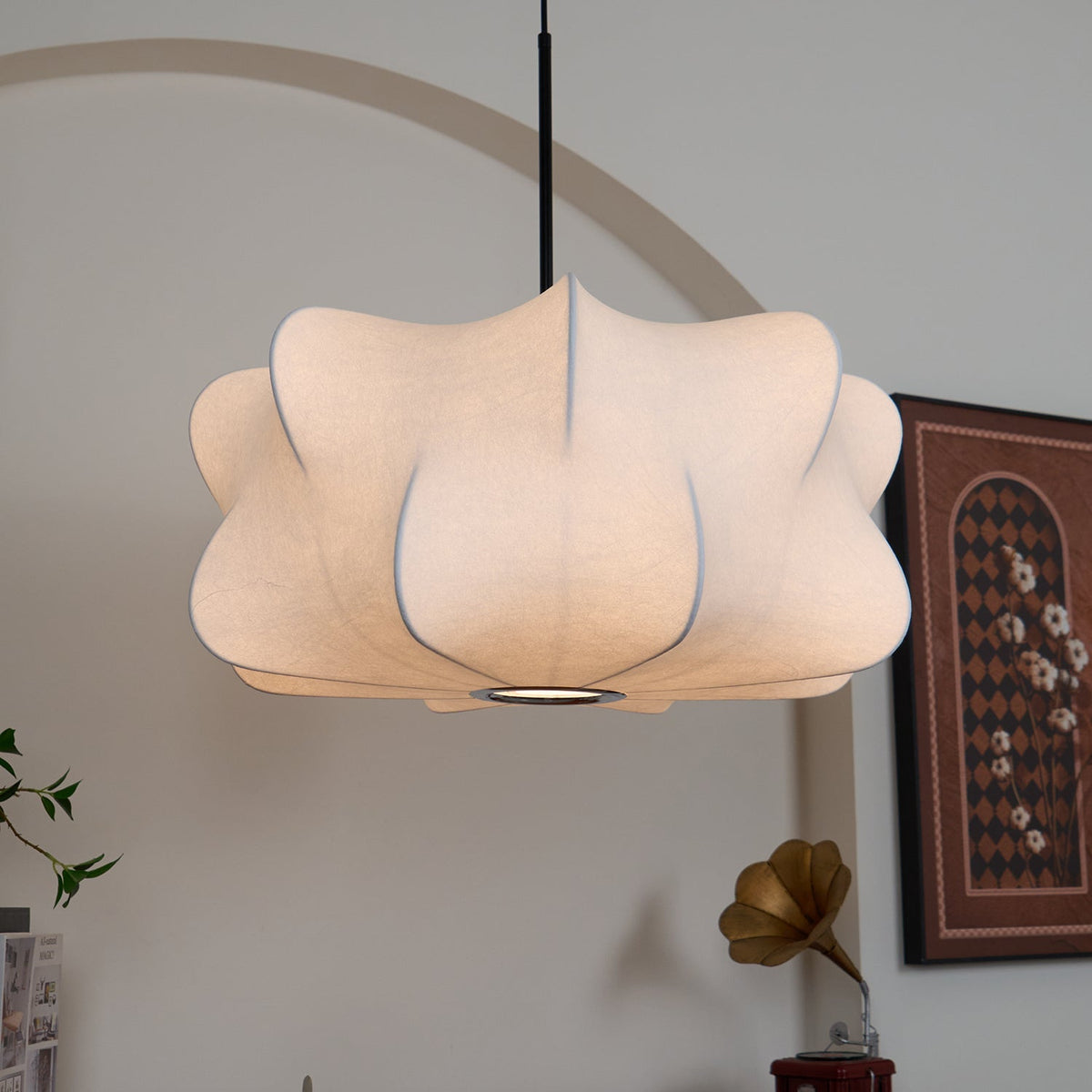 Pinon Cocoon-design-riippuvalaisin