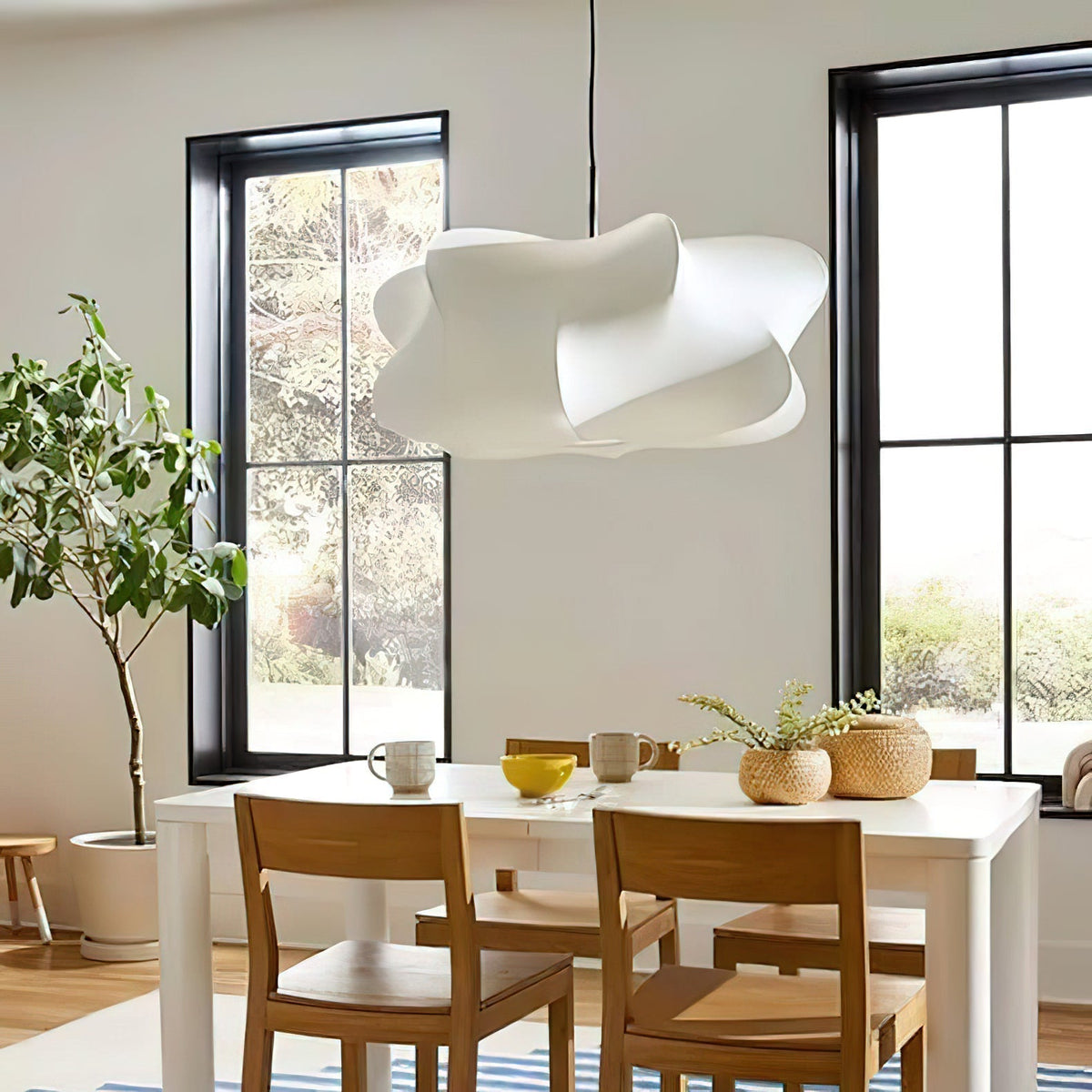 Pinon Cocoon-design-riippuvalaisin