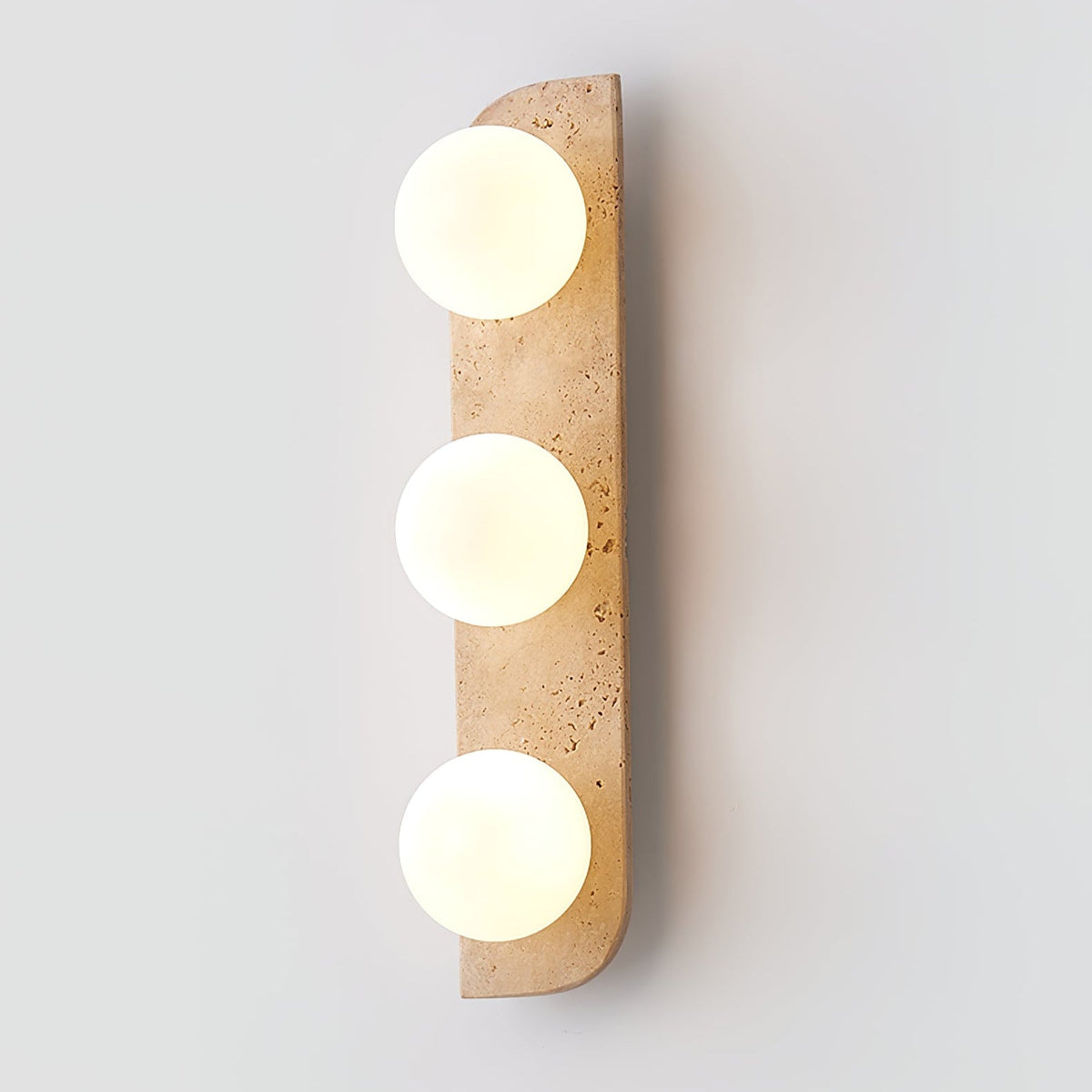 Serearia minimalistisk plug-in-væglampe i travertin