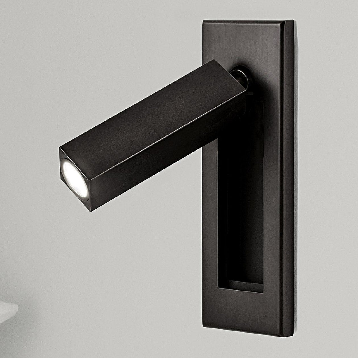 Ciranine modern vägglampa