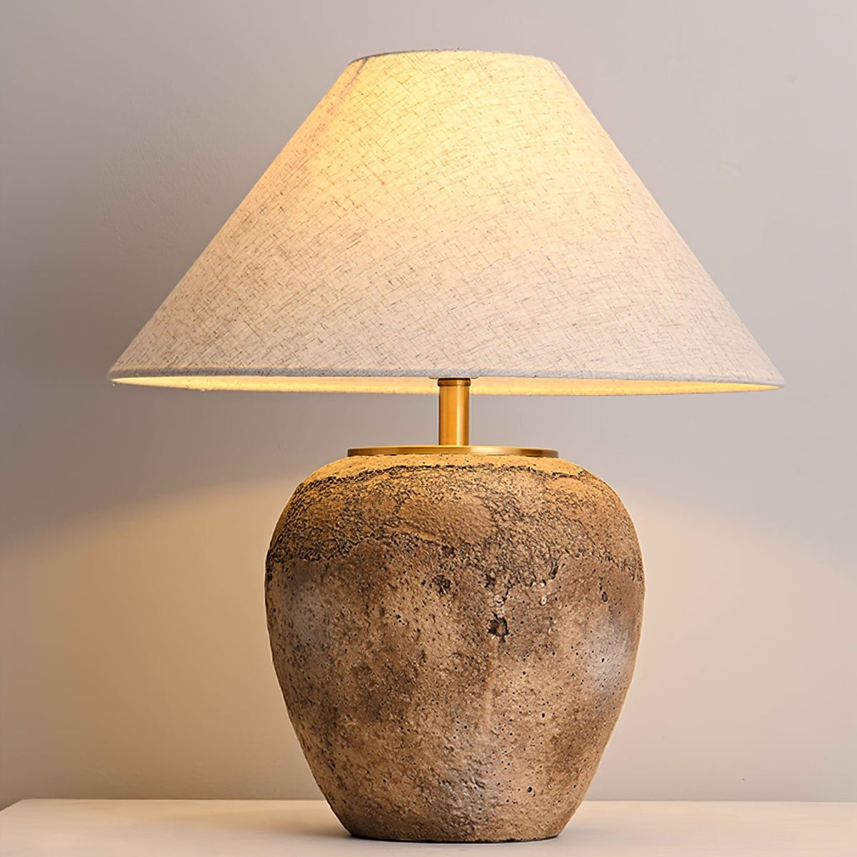 Terrava rustik bordlampe i keramik