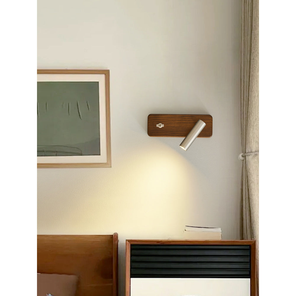 Sorinielle vägglampa