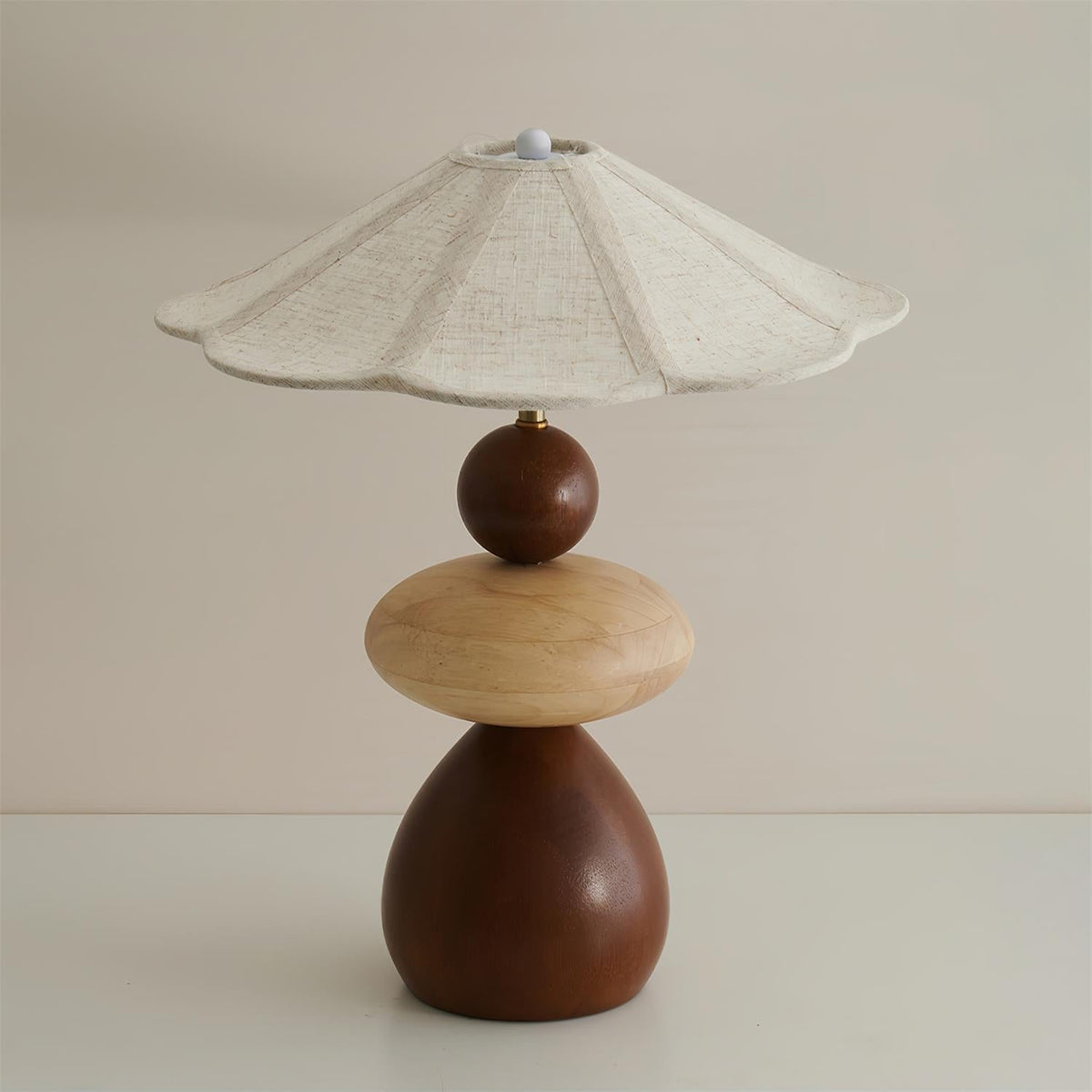 Lumoette-plug-in-bordlampe