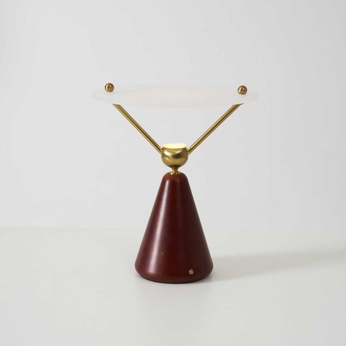 Balance Modern Träbordslampa