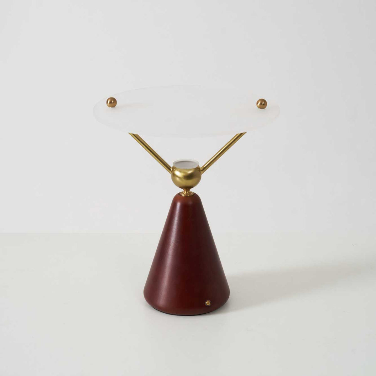 Balance Modern Träbordslampa