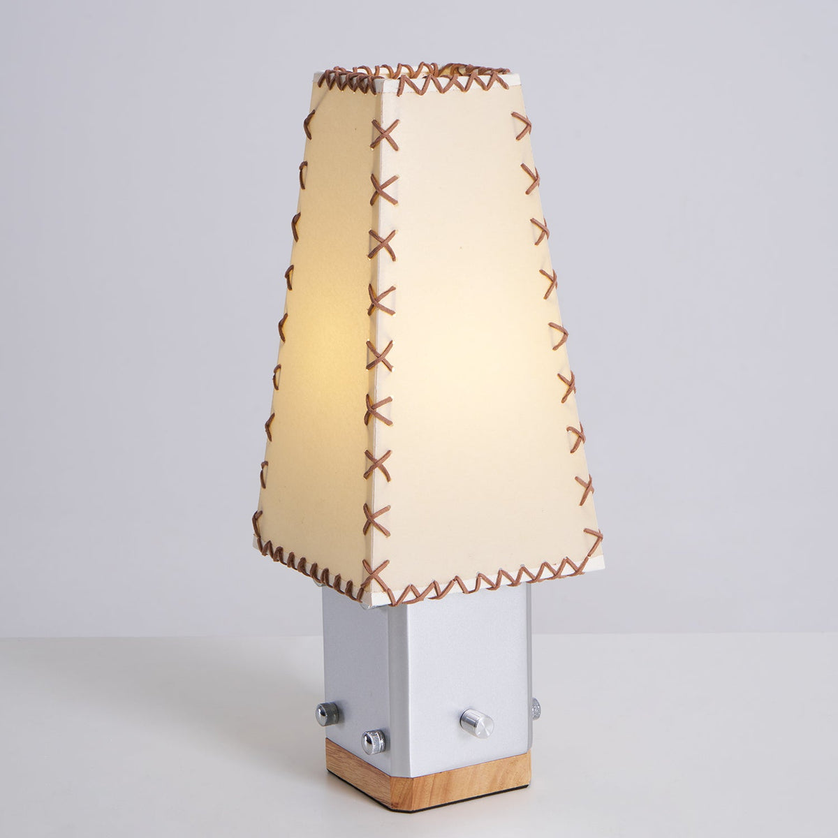 Cysl-bordlampe