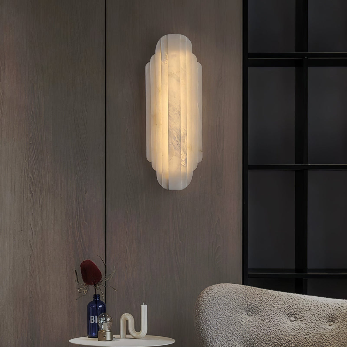Avenanina vägglampa i art déco-stil med alabaster