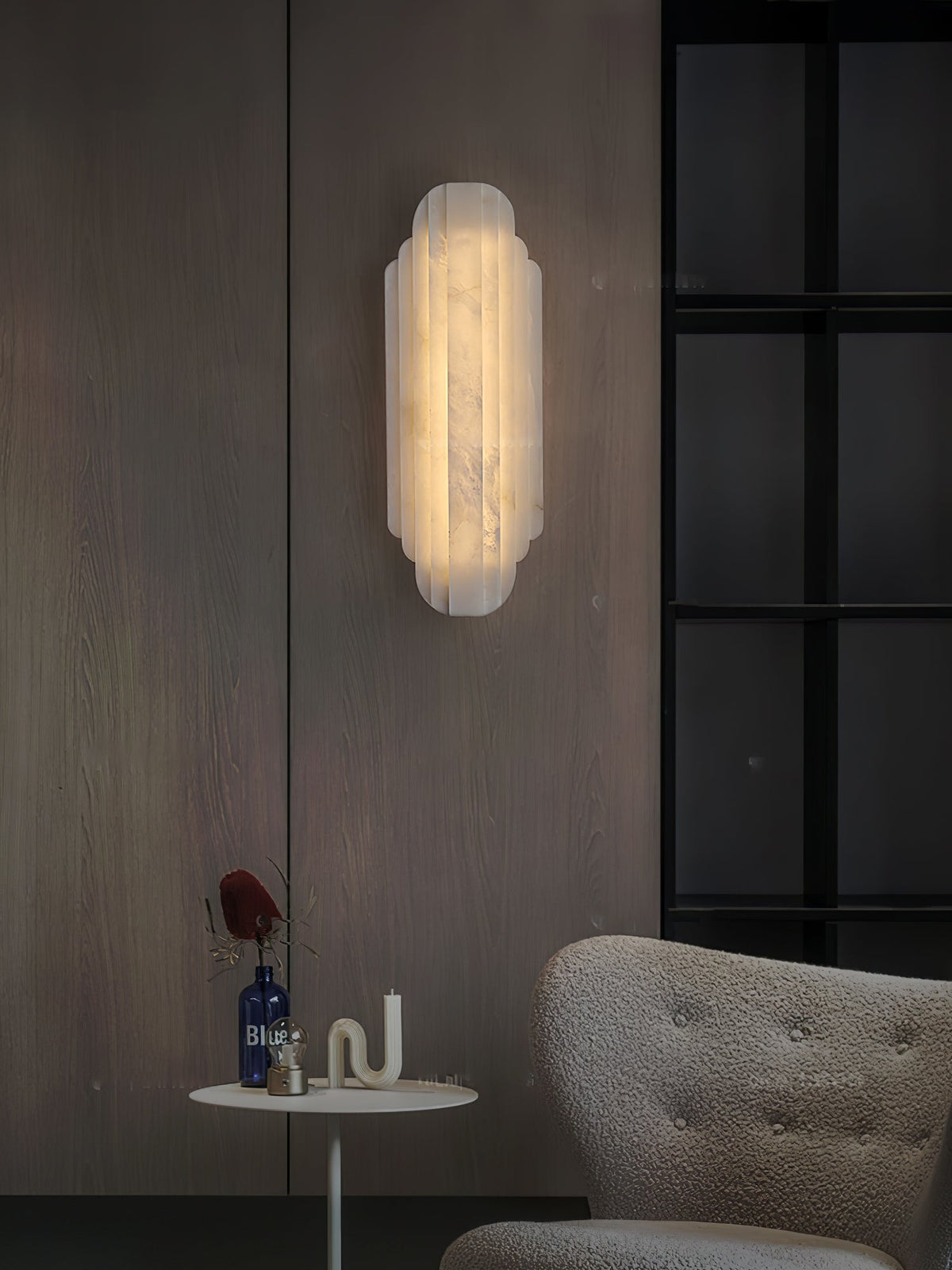 Avenanina vägglampa i art déco-stil med alabaster