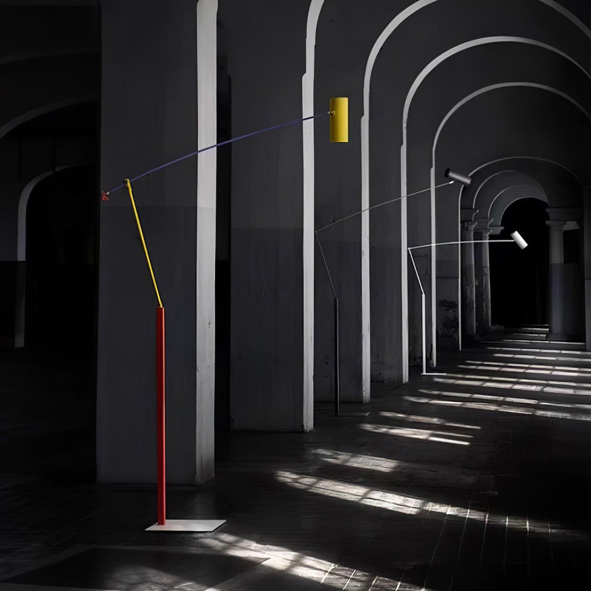 Kiviq minimalistisk gulvlampe