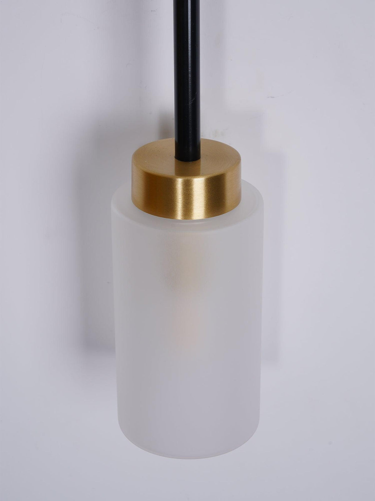 Tekas linjär vägglampa med cylindrar i glas