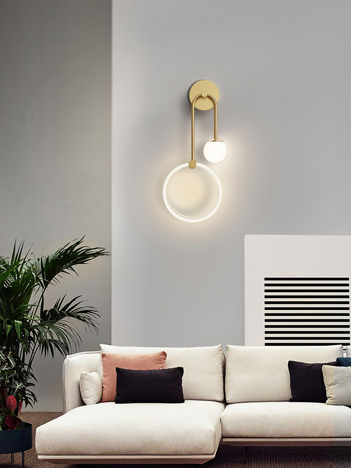 Aplique de parede Warren moderno e minimalista em latão com LED