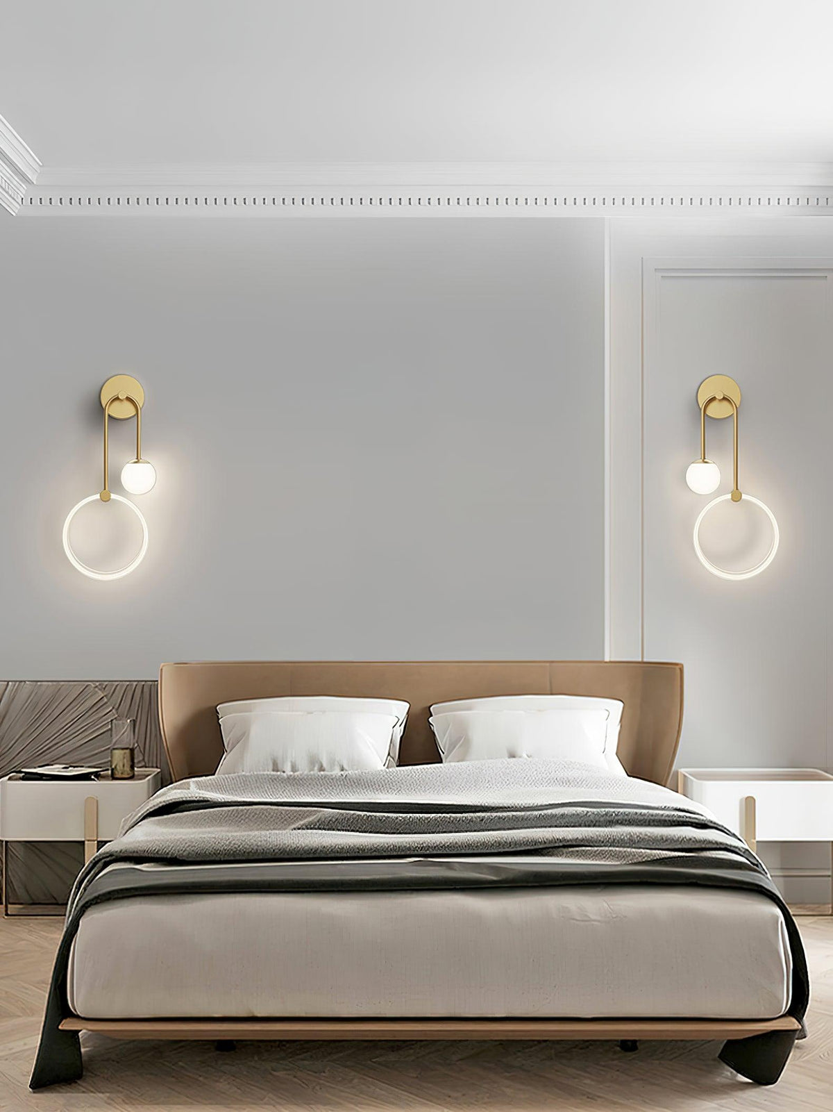 Aplique de parede Warren moderno e minimalista em latão com LED