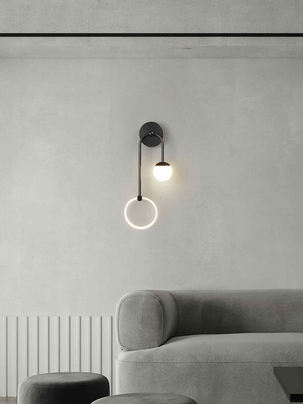 Aplique de parede Warren moderno e minimalista em latão com LED