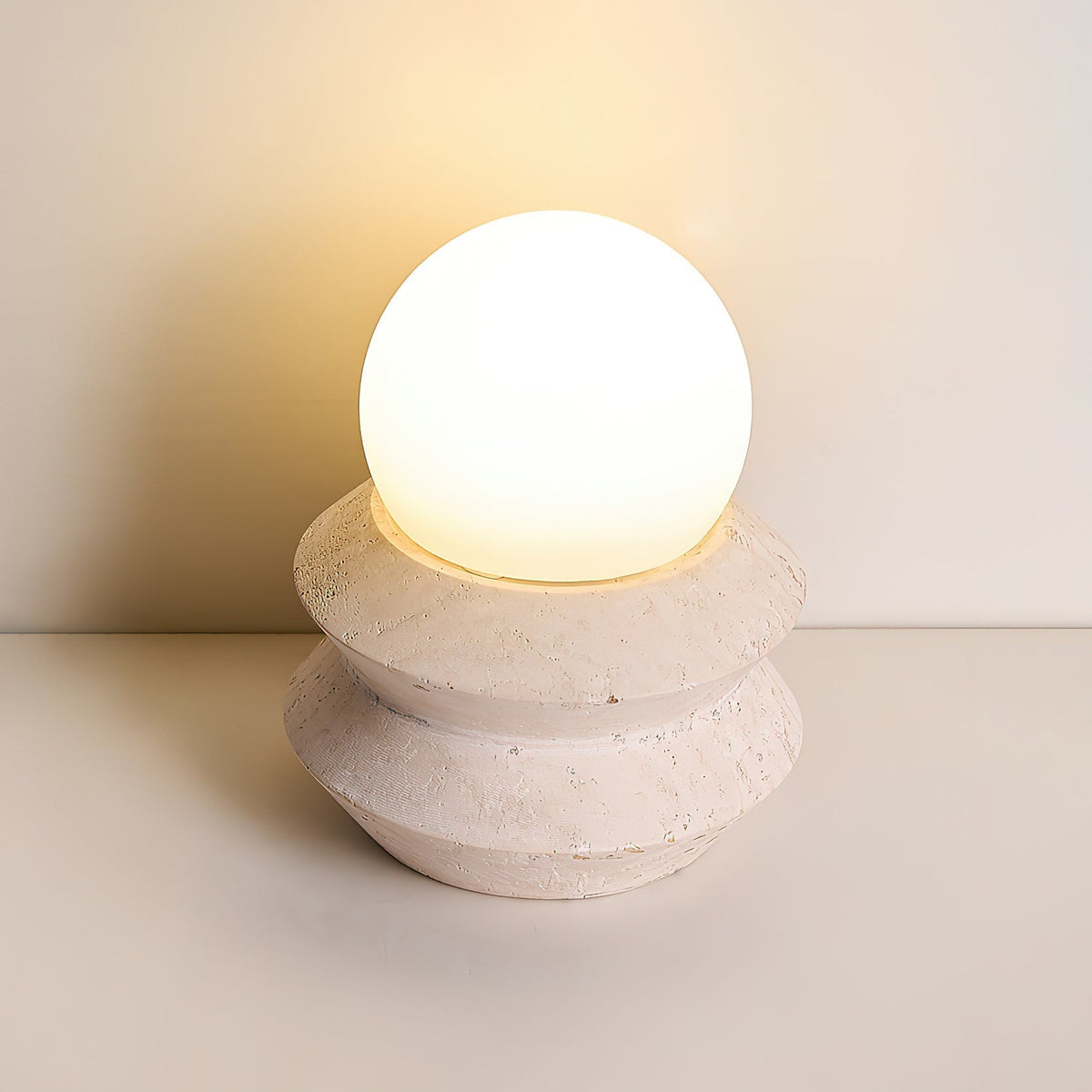 Renaette bordslampa (inbyggt batteri)