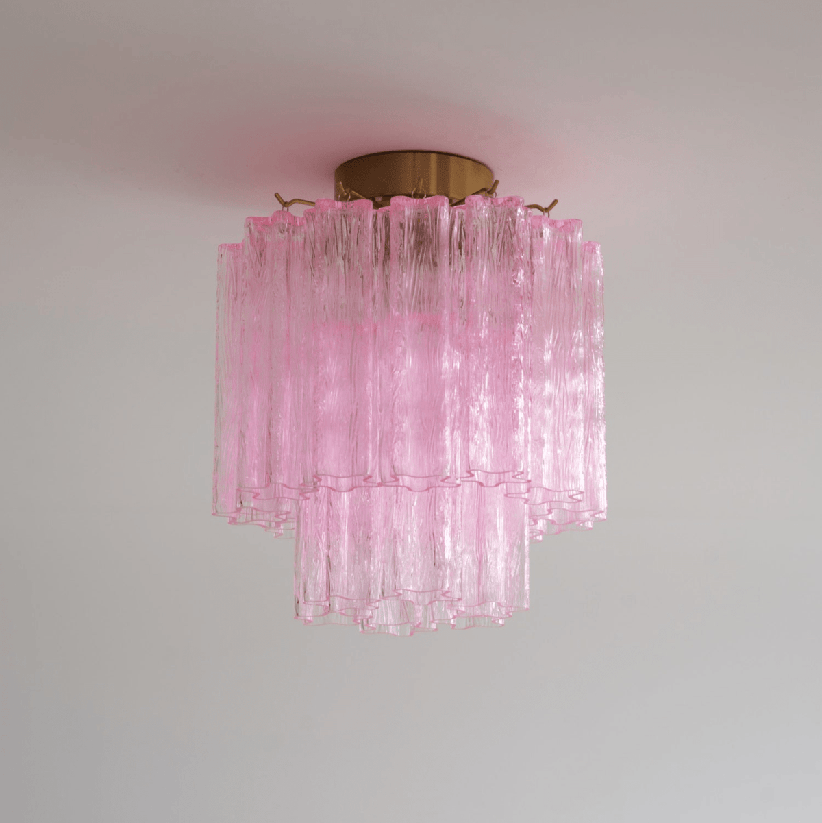 Candeeiro de teto Eiriel cor-de-rosa, em vidro Murano, em camadas, moderno, rente ao teto