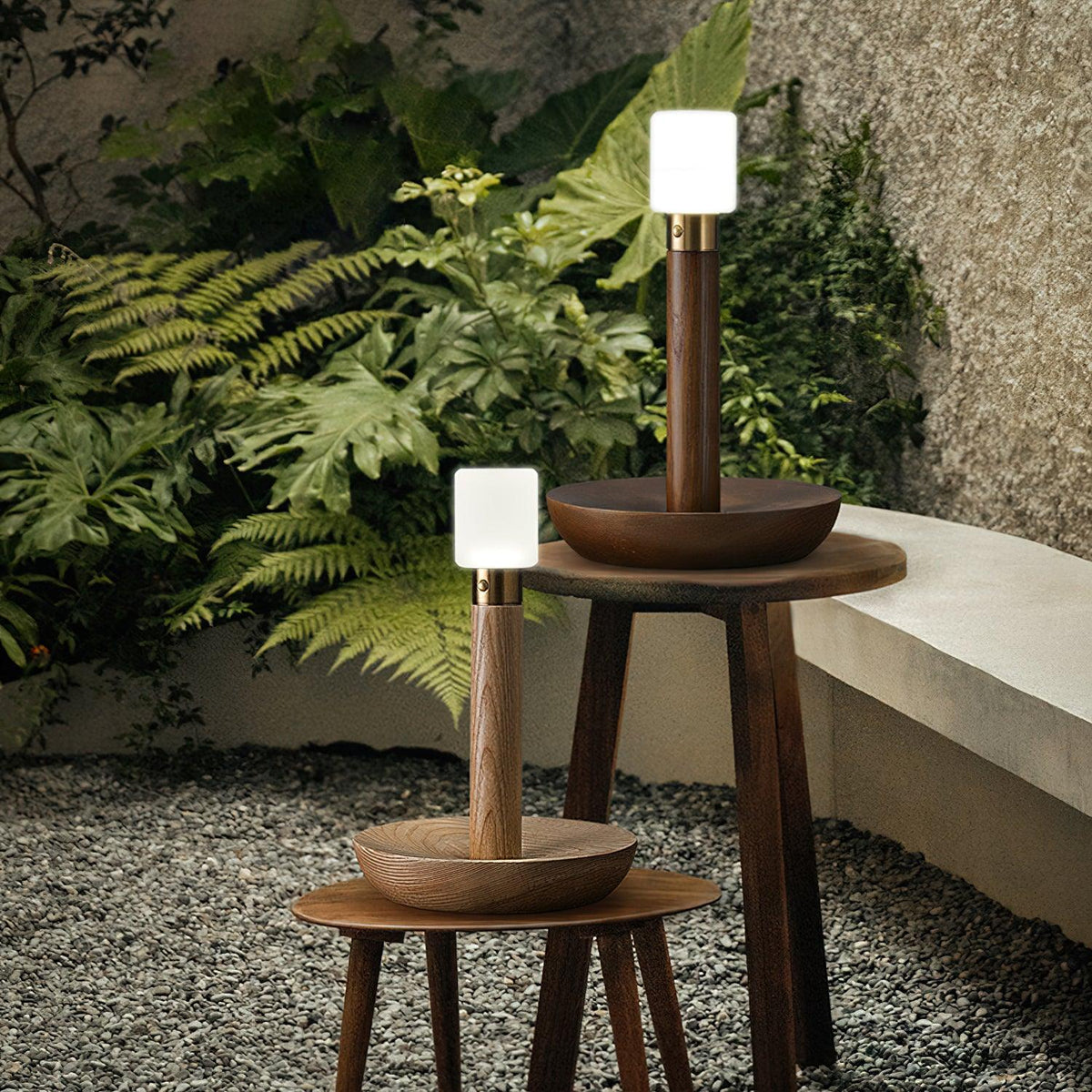 Candeeiro de mesa Lumaice minimalista em madeira