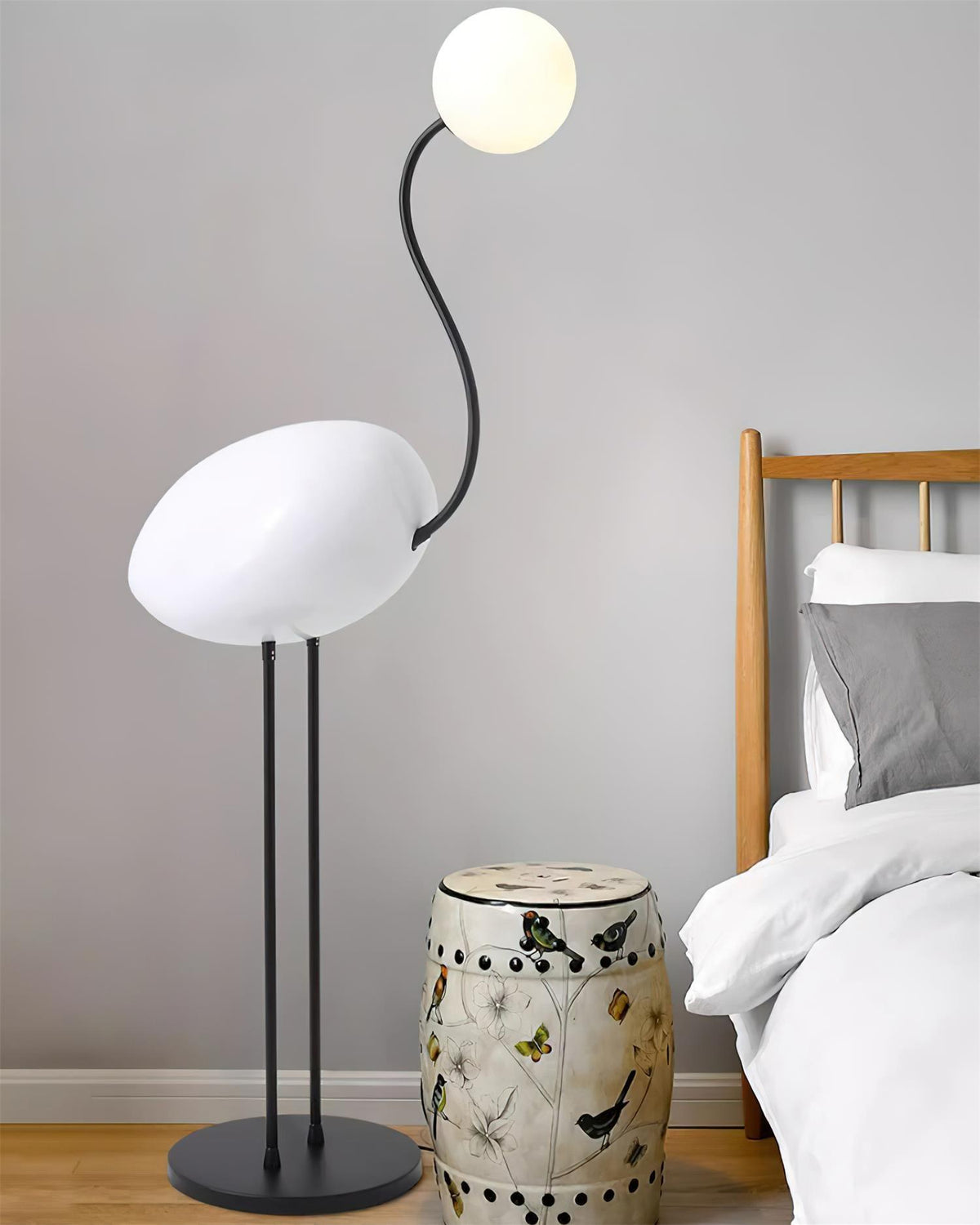 Aveniveria golvlampa
