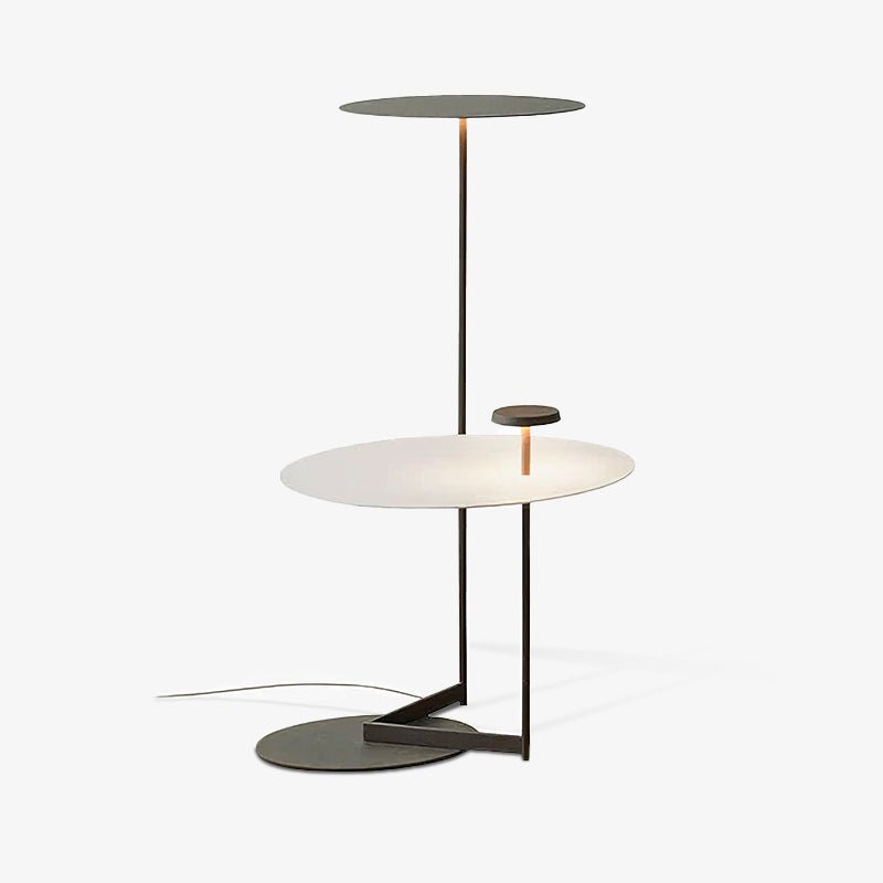 Orvinil skandinavisk golvlampa