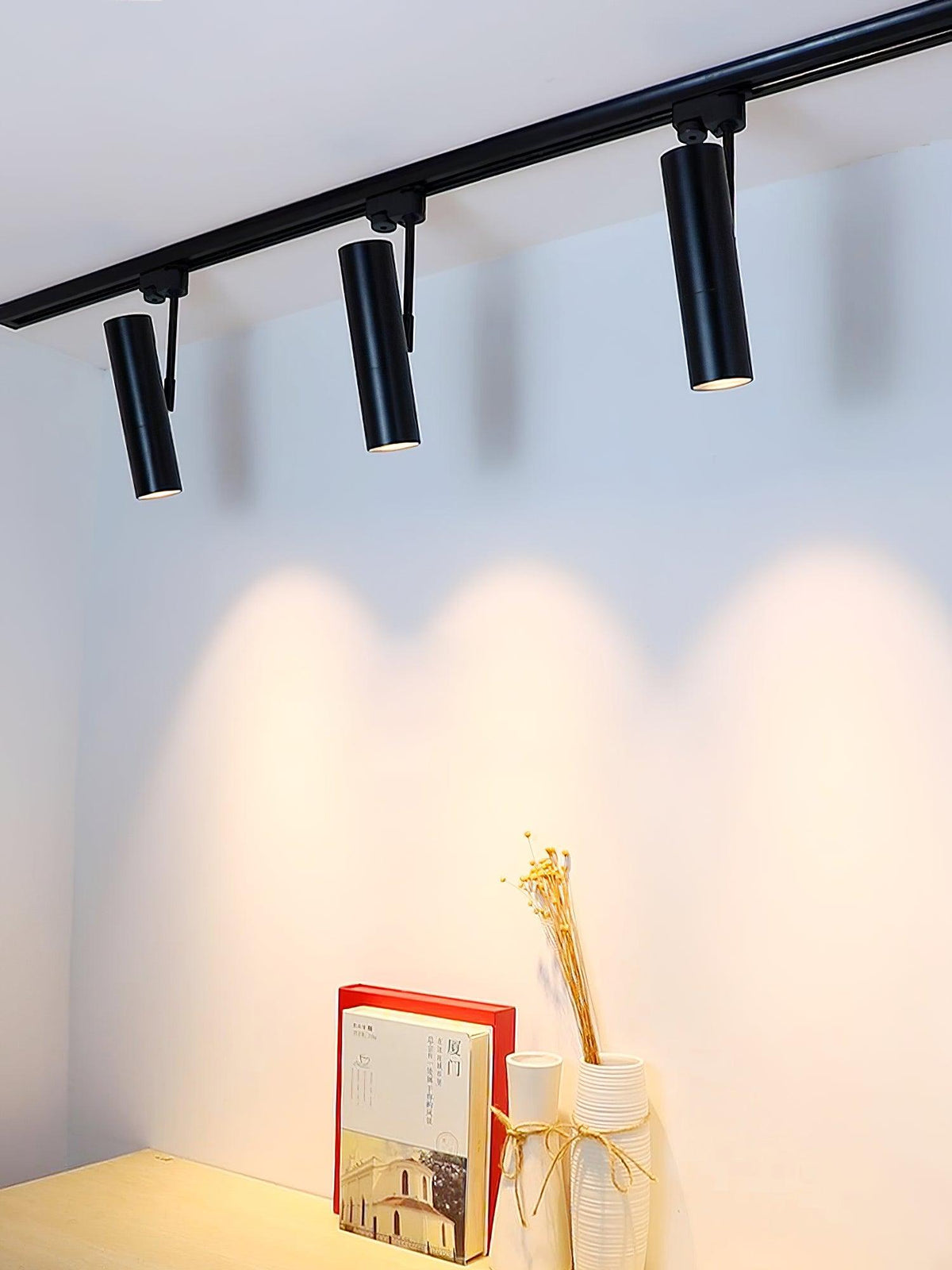 Sond modern minimalistisk taklampa