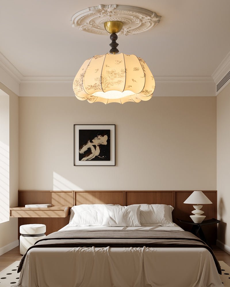 Fleurina Premium nordisk kunstlampe i træ og stof til loftet
