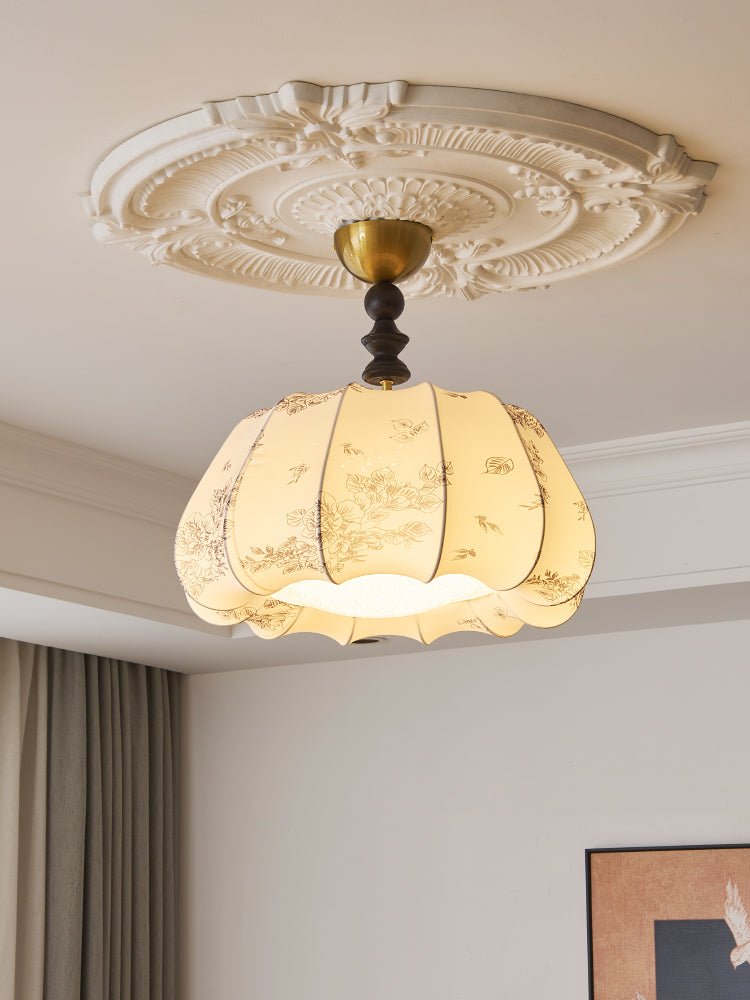 Fleurina Premium nordisk kunstlampe i træ og stof til loftet