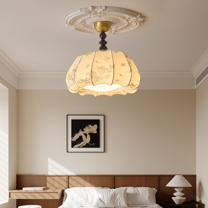 Fleurina Premium nordisk kunstlampe i træ og stof til loftet