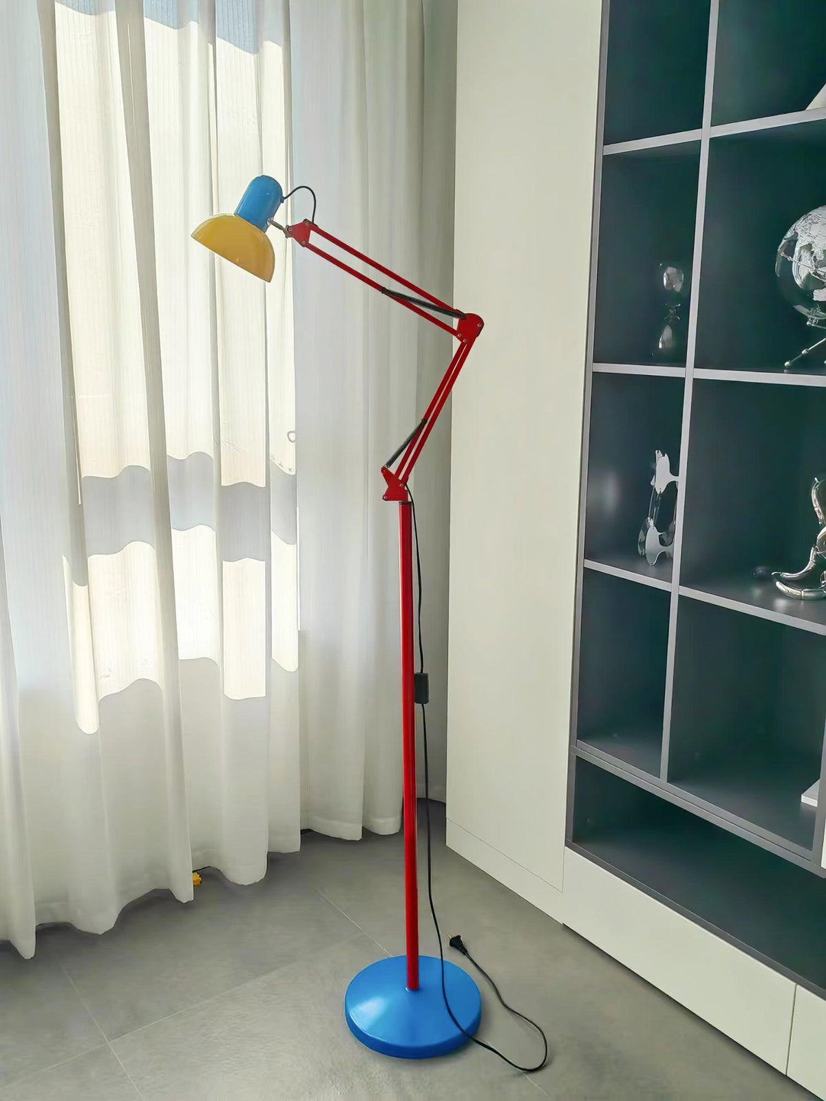 Idoren legesyg gulvlampe