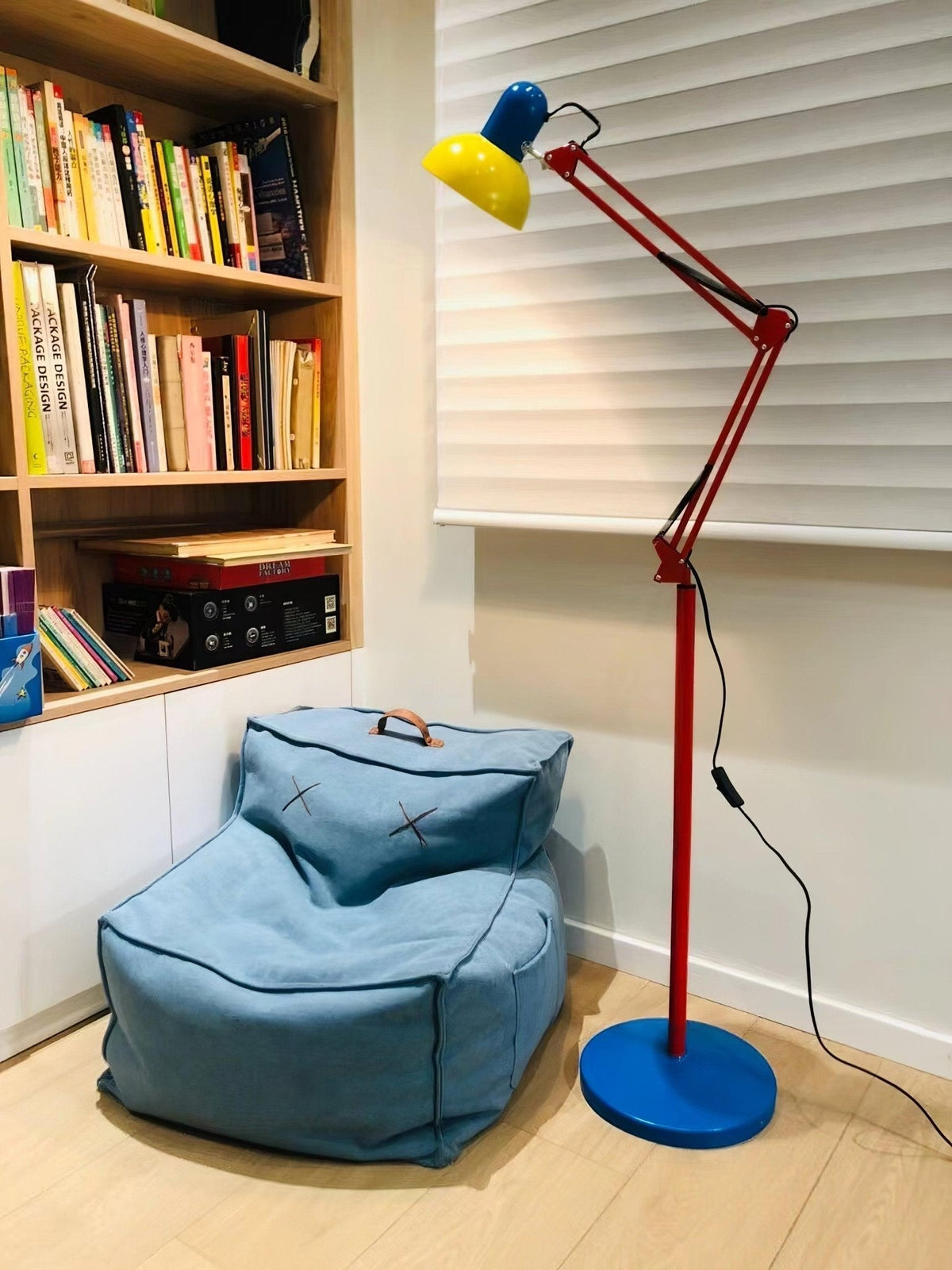 Idoren legesyg gulvlampe