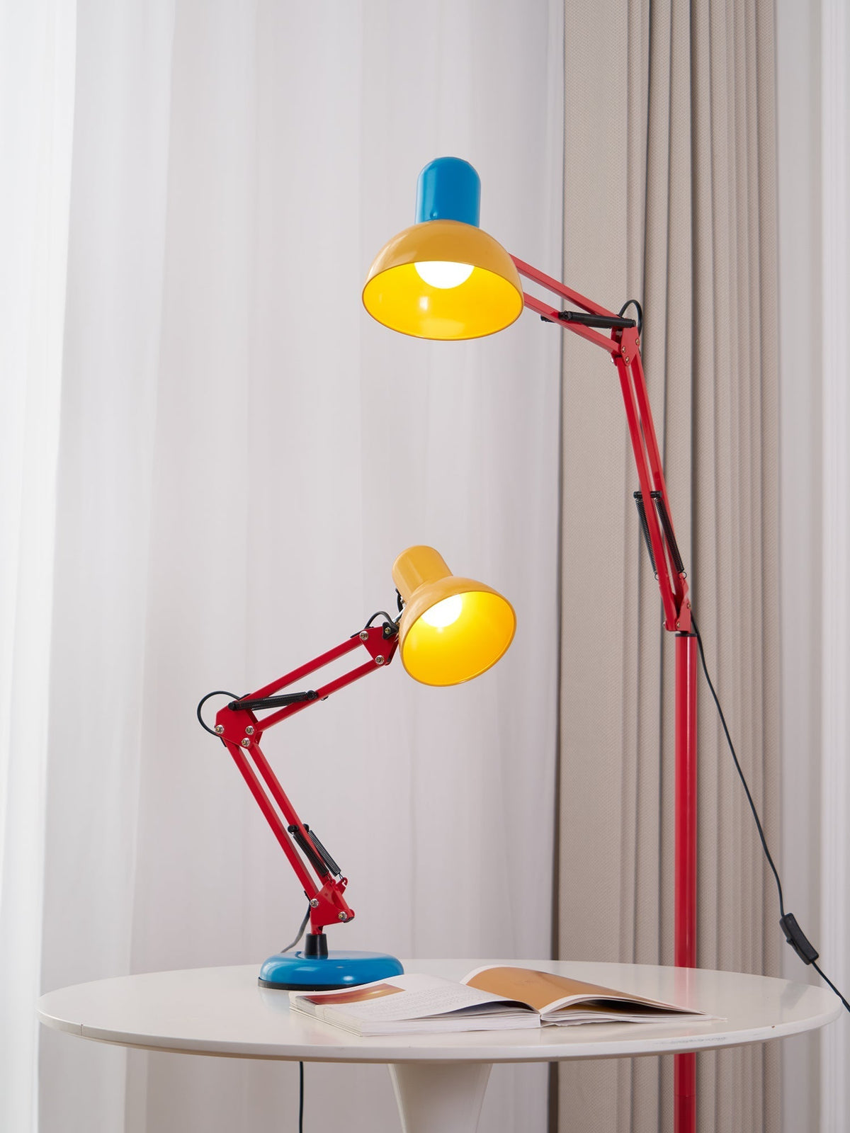Idoren legesyg gulvlampe