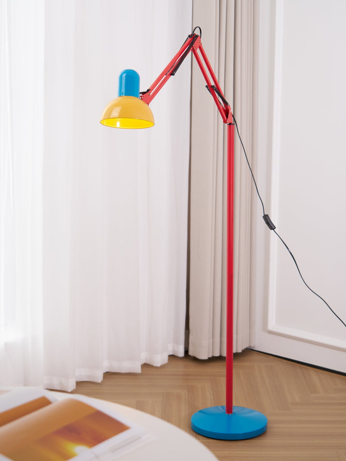 Idoren legesyg gulvlampe