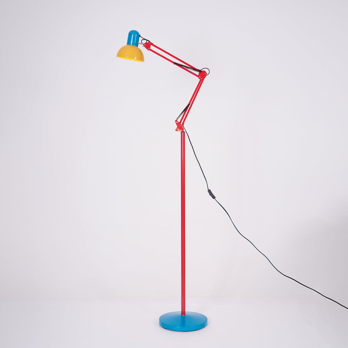 Idoren legesyg gulvlampe