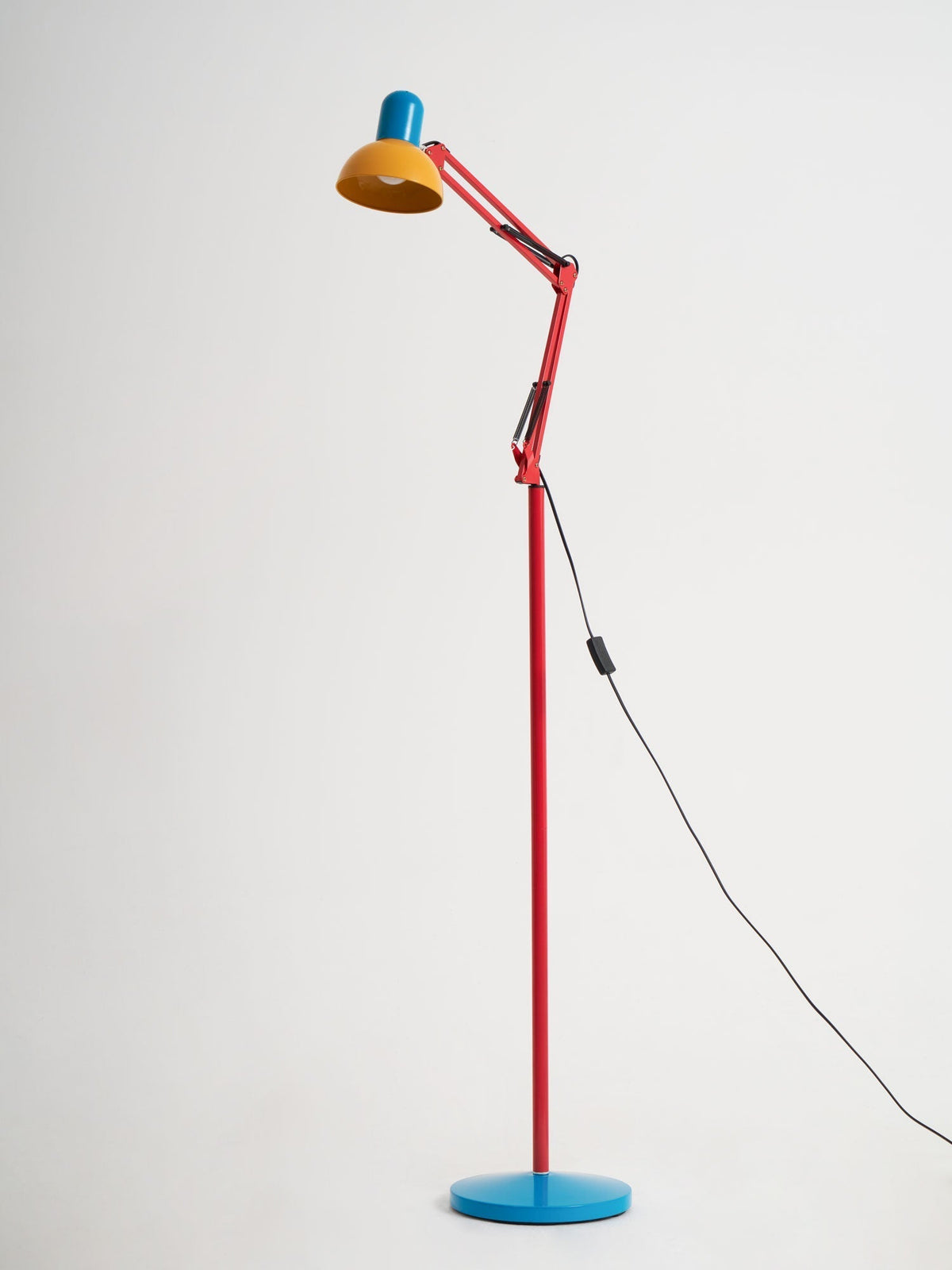 Idoren legesyg gulvlampe