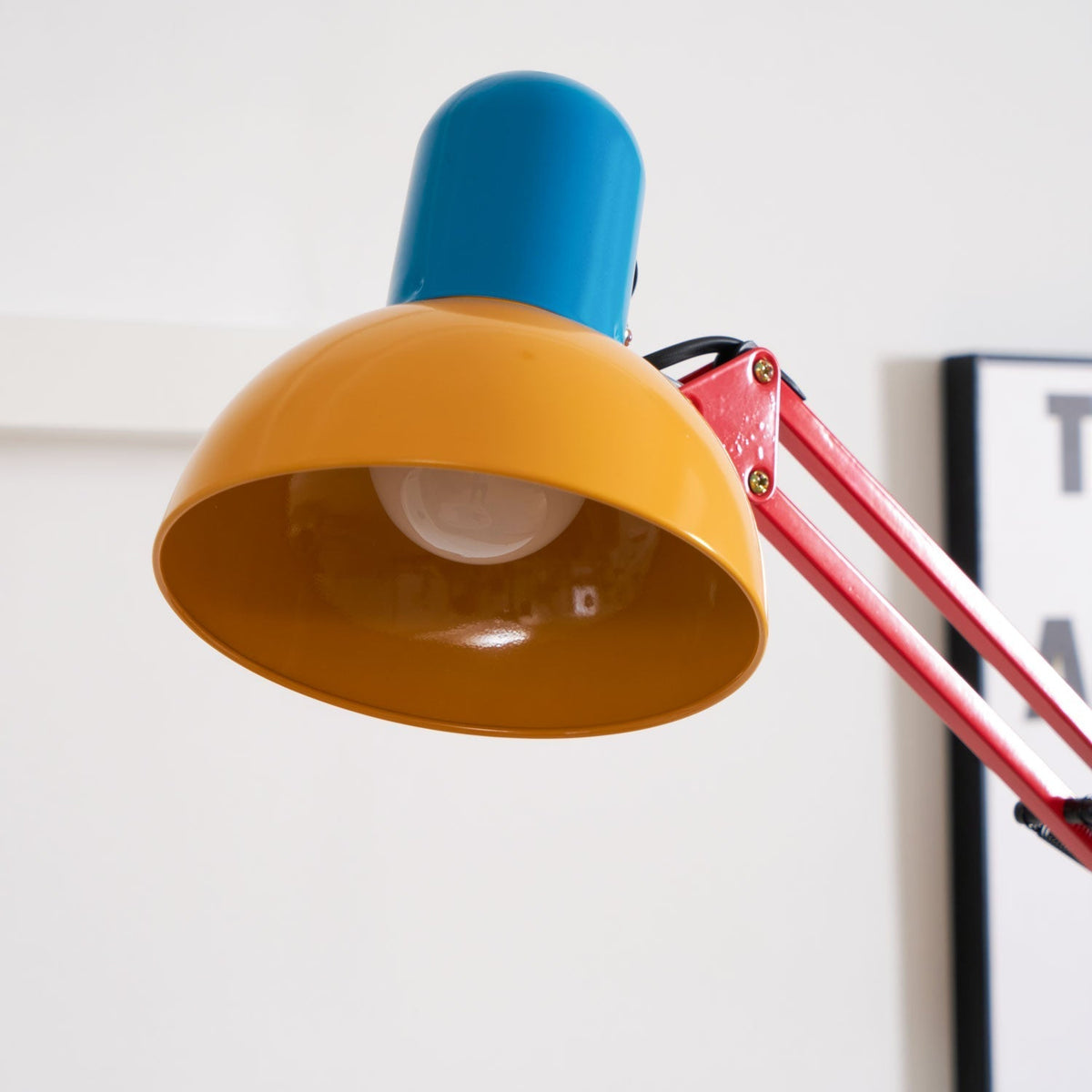 Idoren legesyg gulvlampe
