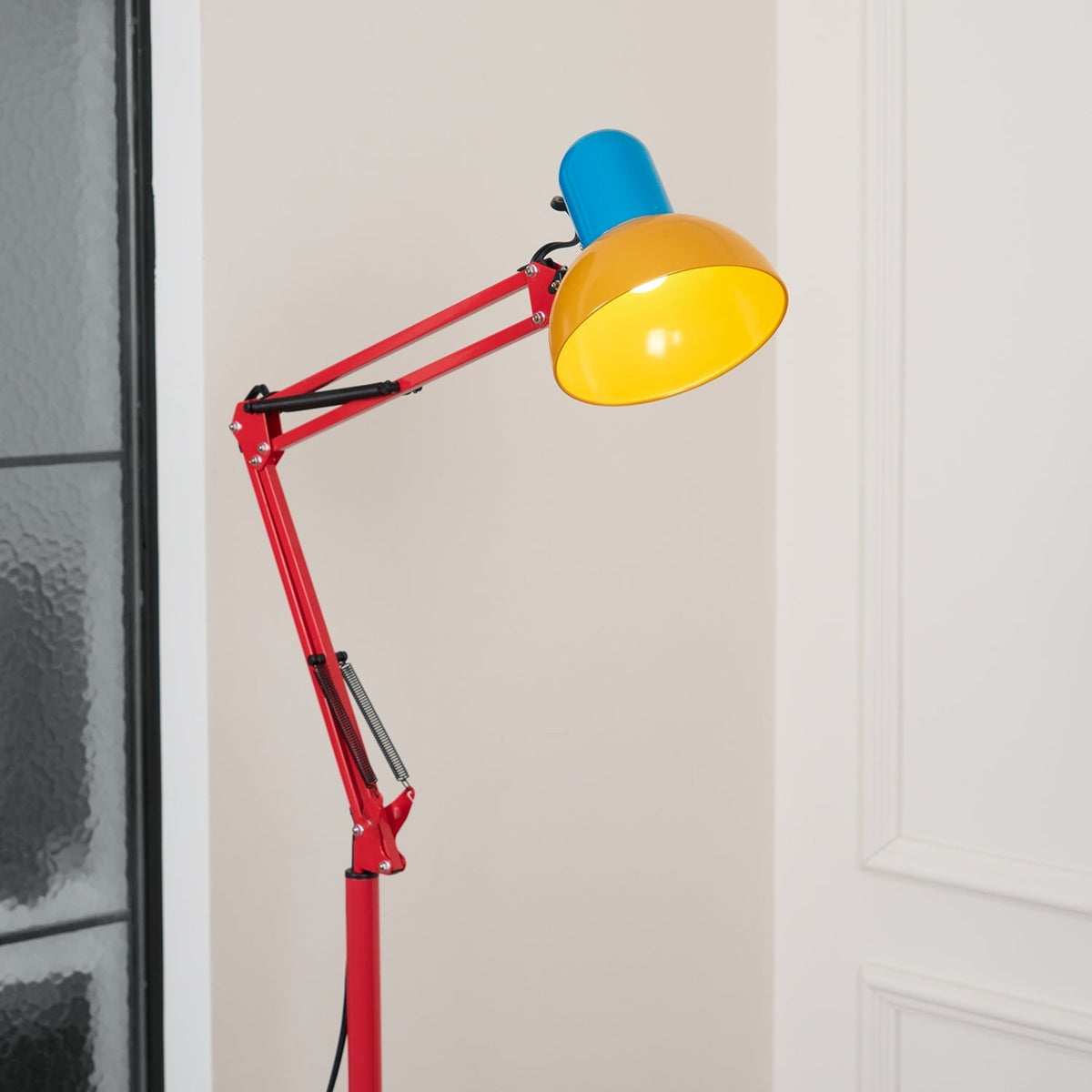 Idoren legesyg gulvlampe