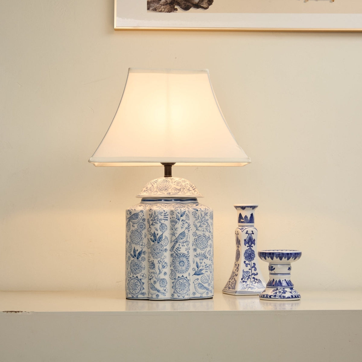Marcellin blommig fågelbur-bordslampa