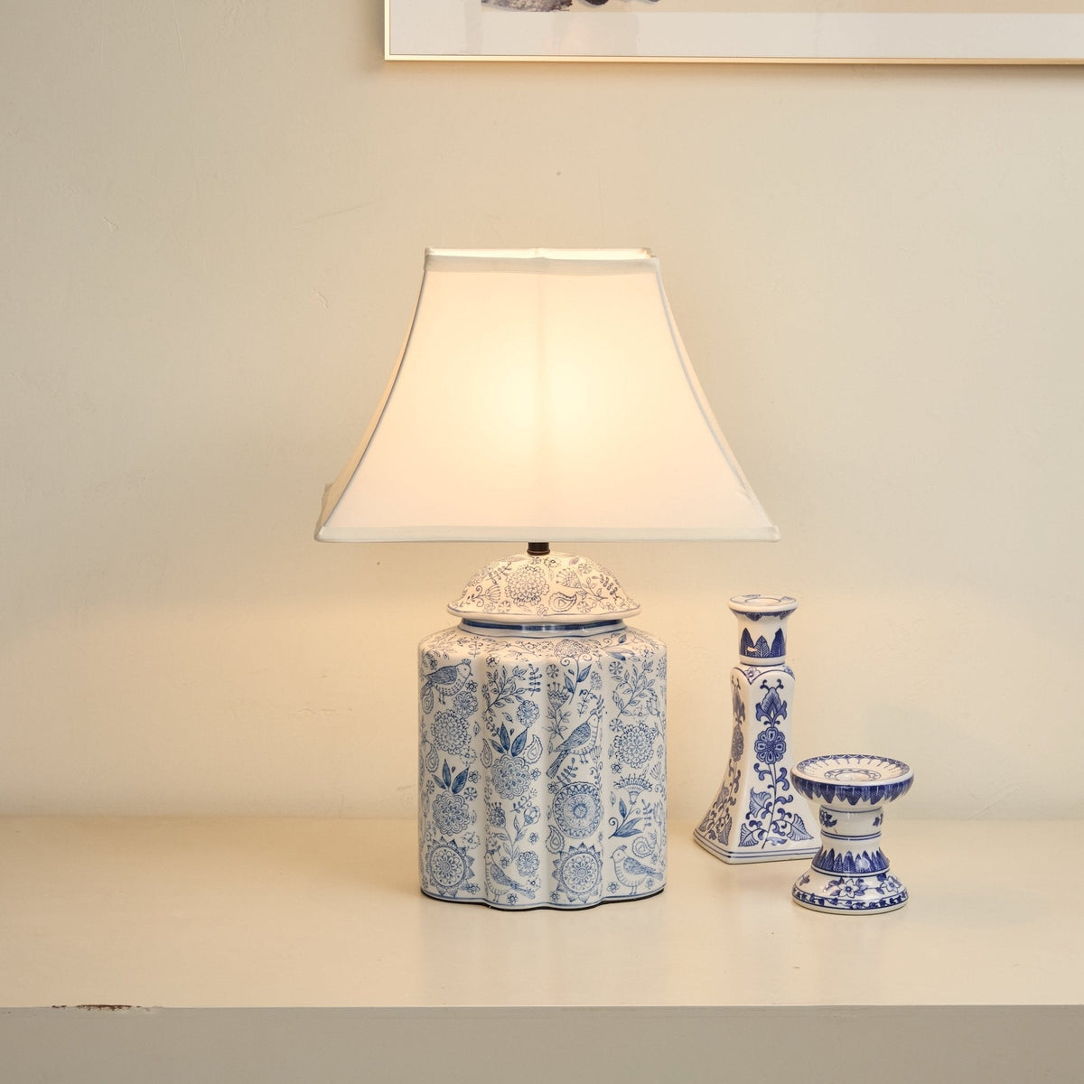 Marcellin blommig fågelbur-bordslampa