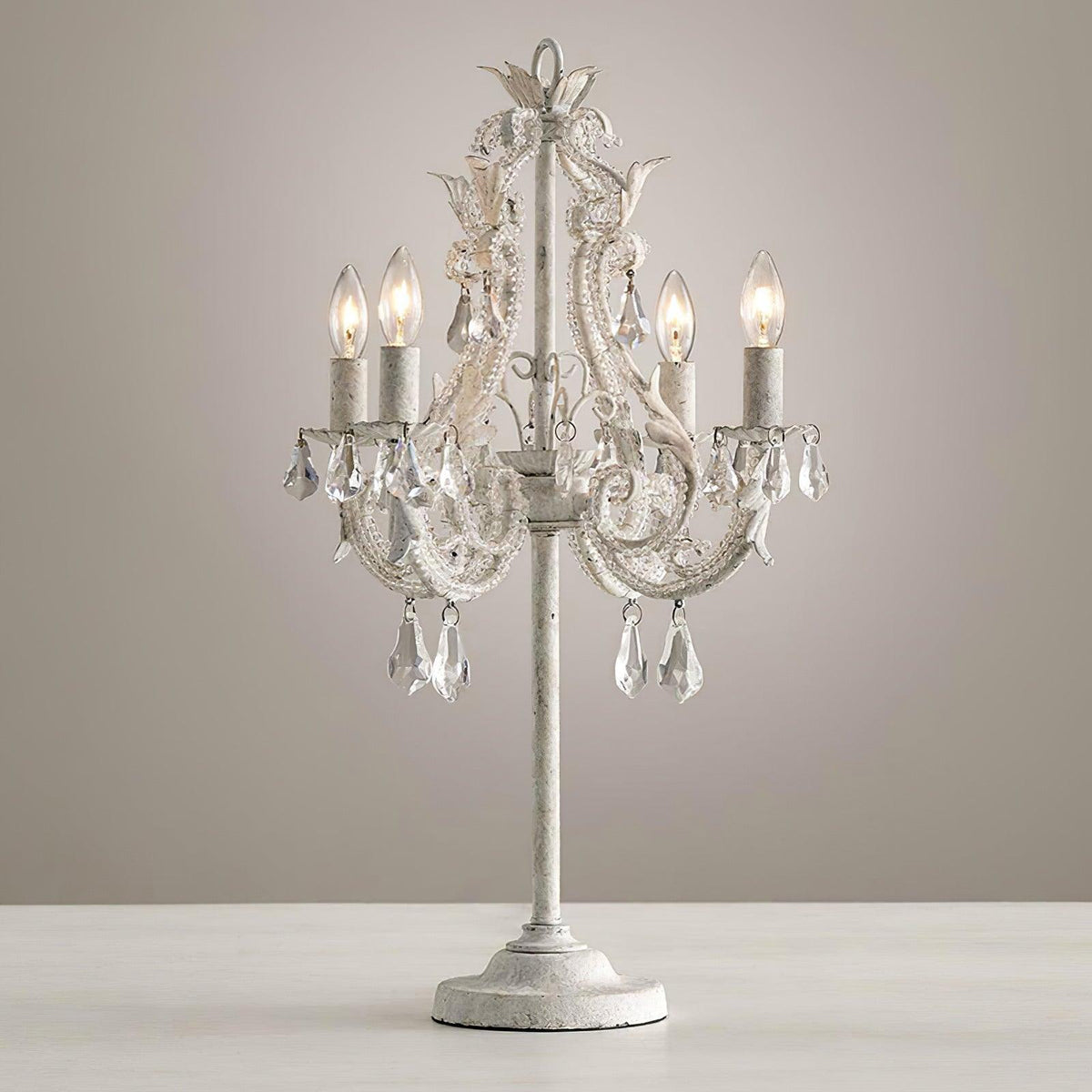 Ahin lyxig bordslampa