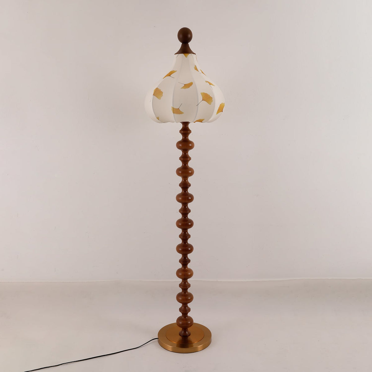 Candeeiro de pé elegante Gagell de madeira e tecido