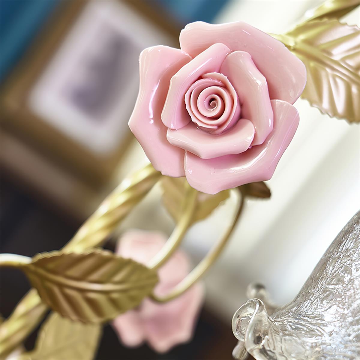 Lioruelia Table Lamp