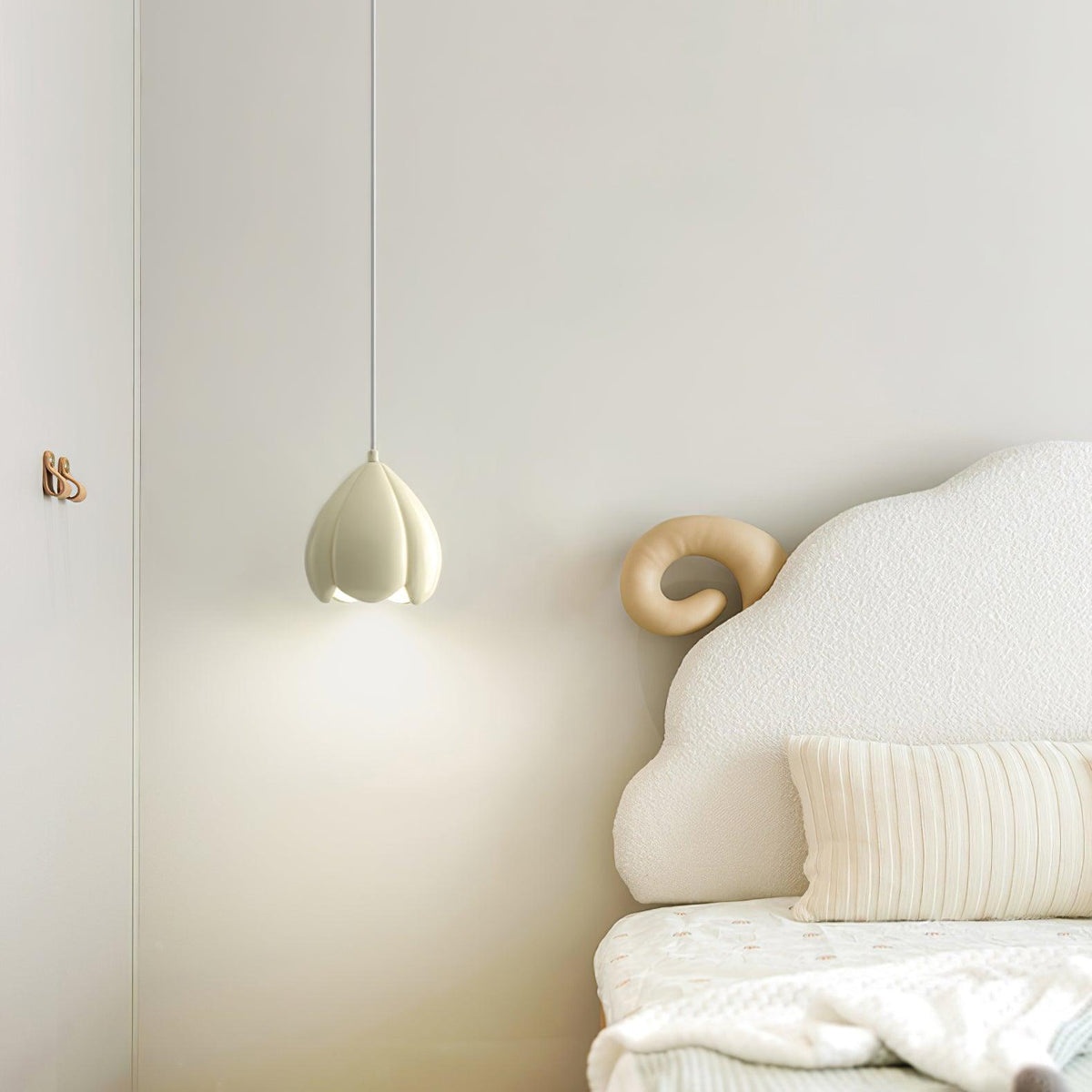 Velara kunstnerisk pendellampe i resin