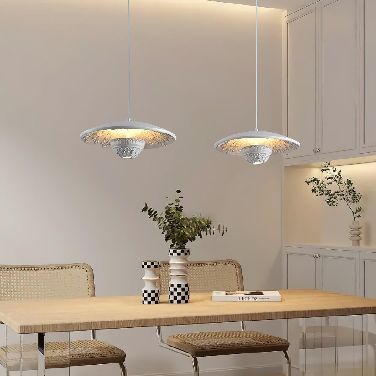 Jhel kunstnerisk flyvende tallerken-resinlampe