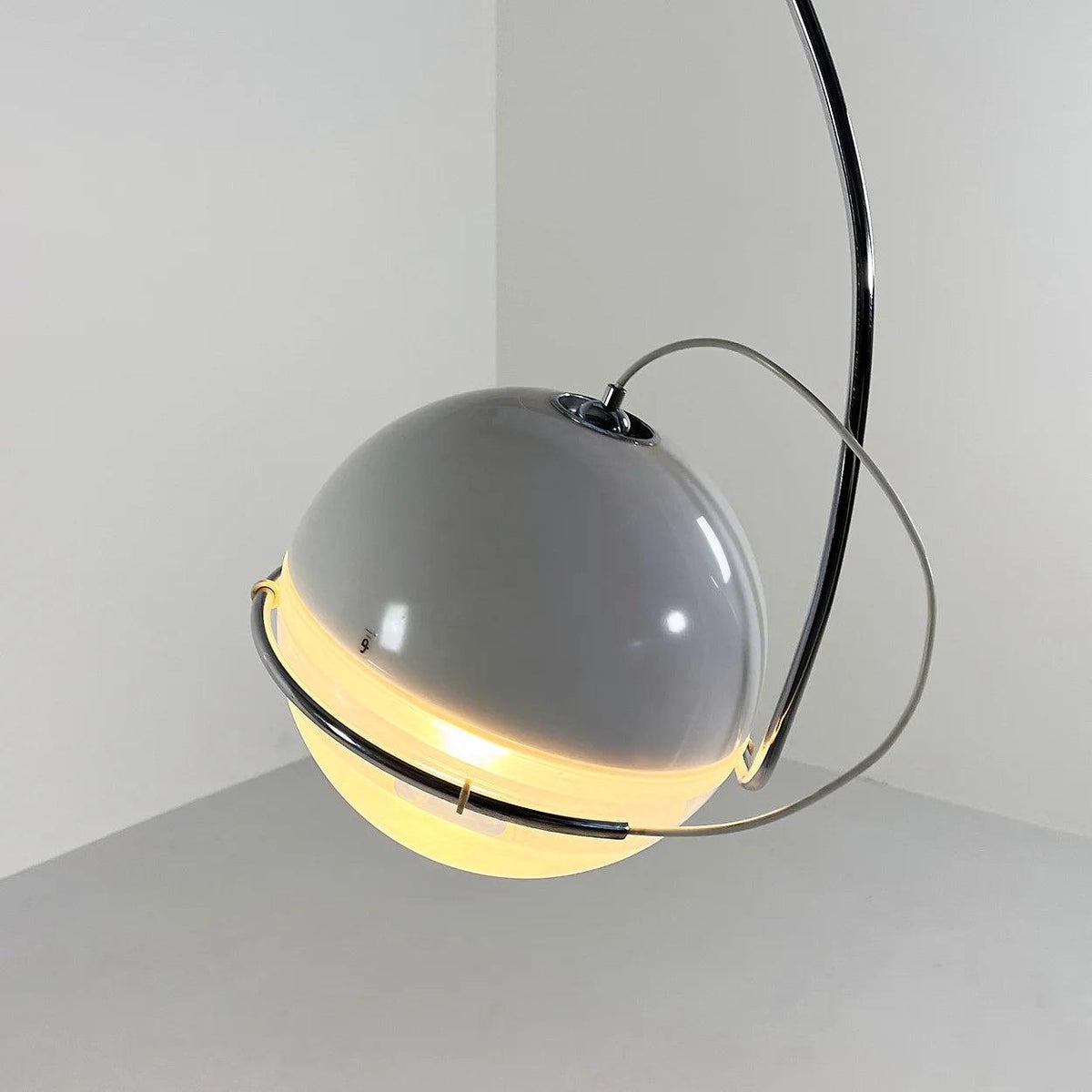 Lumiora golvlampa